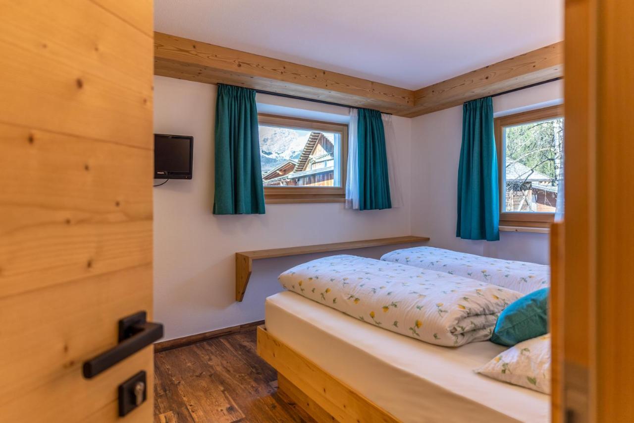 Chalet Fisti La Villa  Luaran gambar