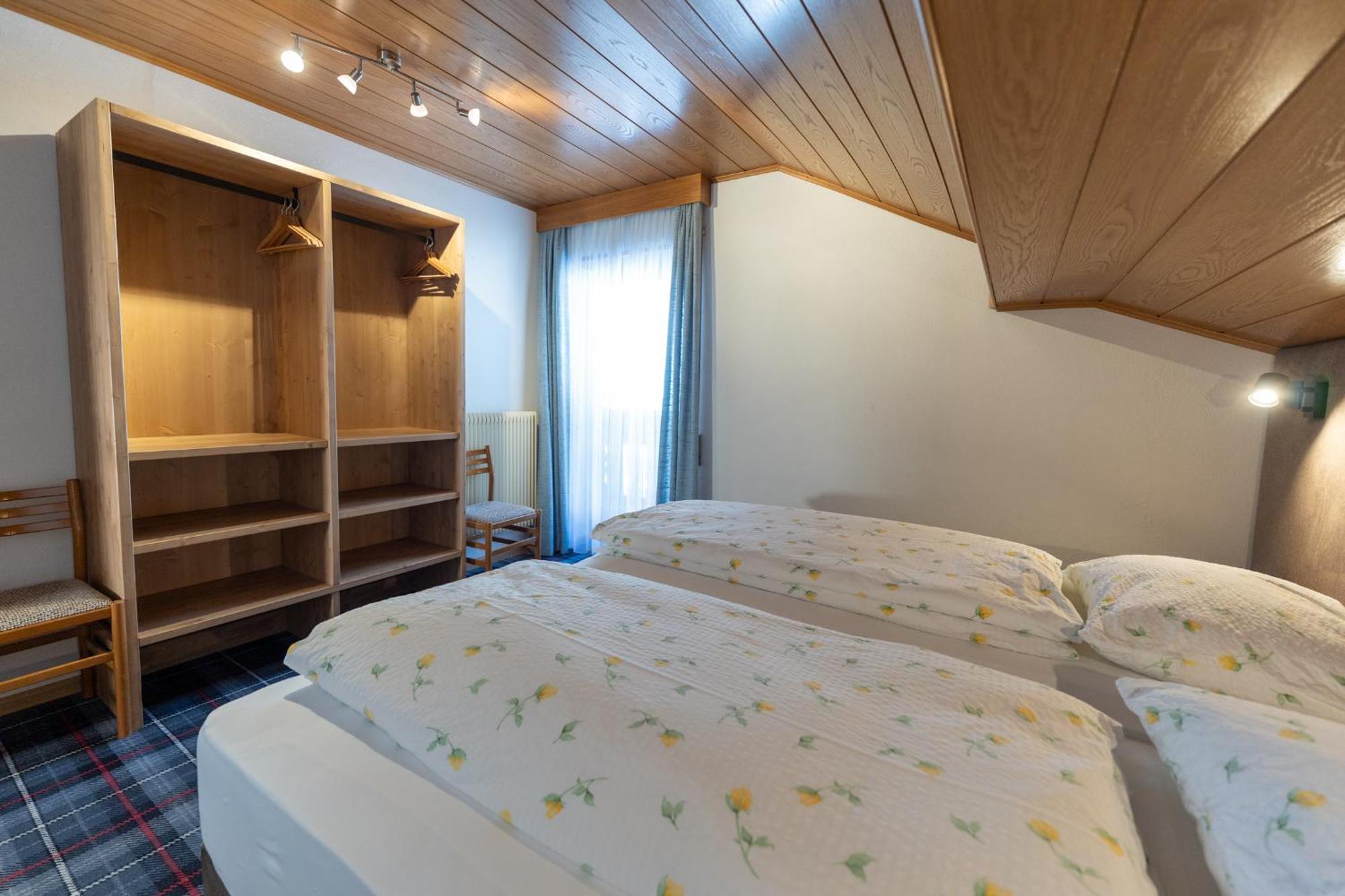 Chalet Fisti La Villa  Luaran gambar