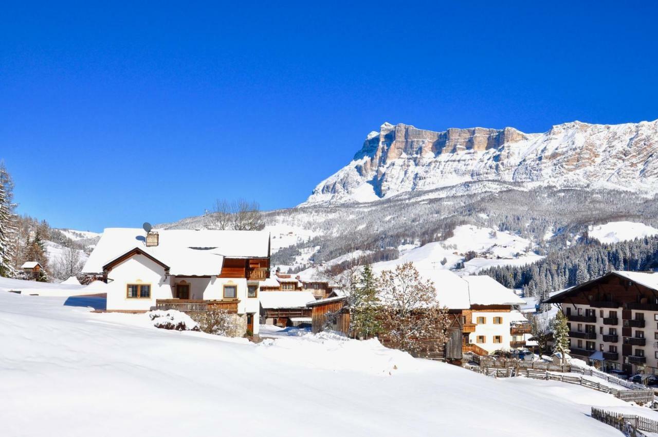 Chalet Fisti La Villa  Luaran gambar